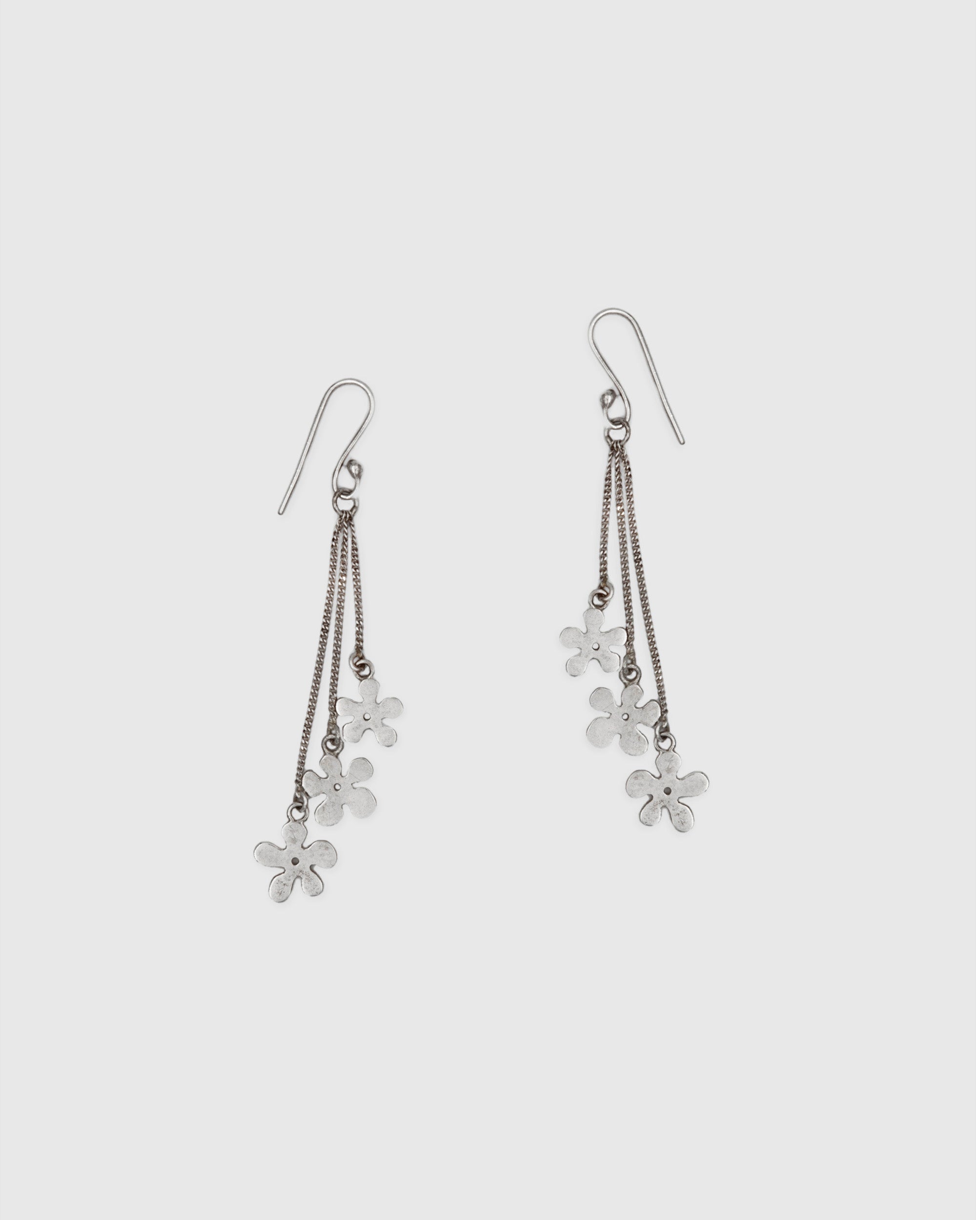 Waterfall Daisy Earrings