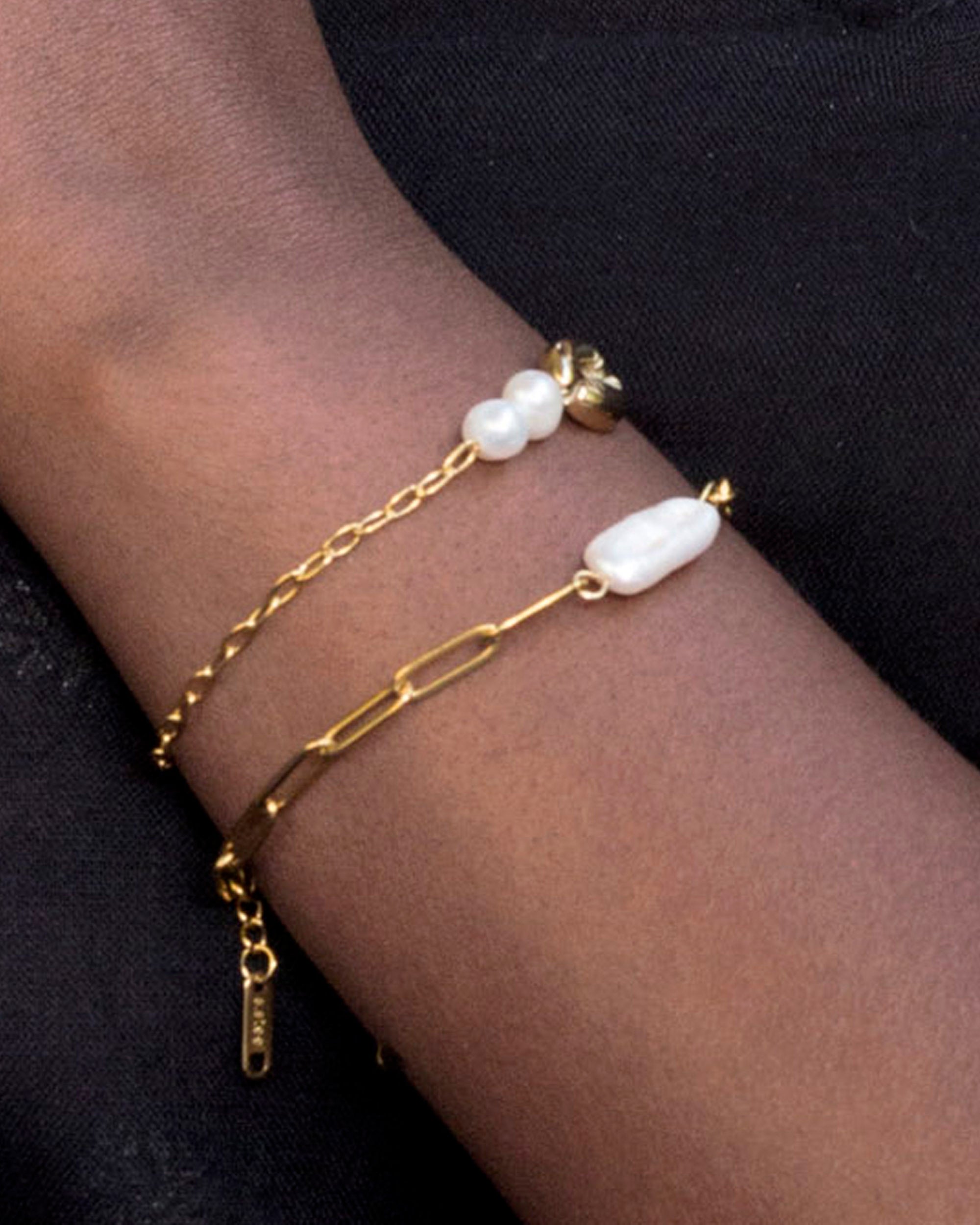 Pearl And Chain Bracelet